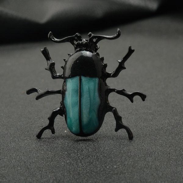 MZC 9 Styles Insect Bee Frog Brooches Pin Female Hijab Pin Snails Beetle Broche Male Suit Lapel Pin Animal Crystal Strass Brooch - Image 4