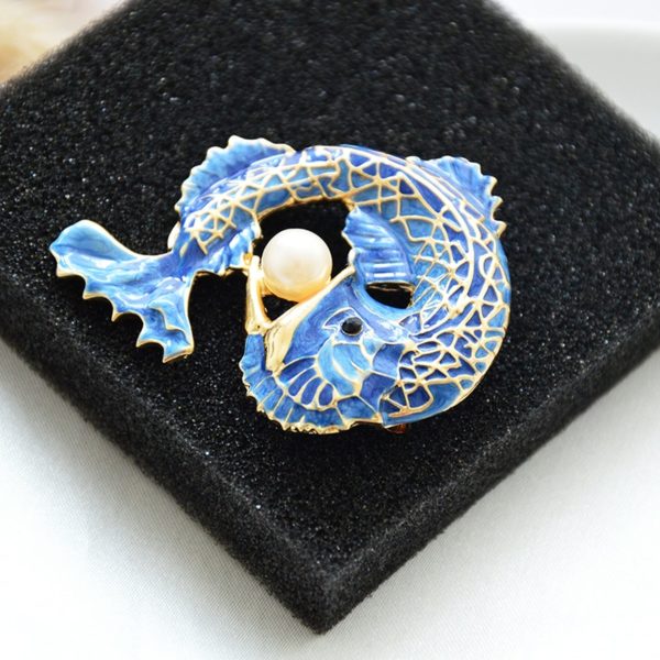 MZC New Blue Fish Brooches Pins for Women Simulated-pearl Brooch Lady Party Accessories Brosche Collar Lapel Pin Female Brosh - Image 4