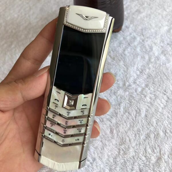 Refurbished Original 1:1 VERTU Mobile Phone High-end Customized Mobile Phone Single Row Diamond Luxury Quality - Image 4